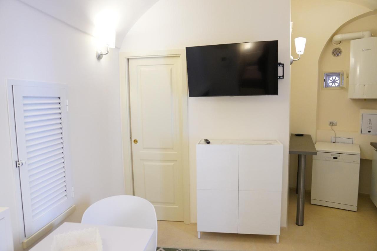 Santa Cesarea Residence Casa Vacanze - La Vetta Del Sasso Barisano Matera Buitenkant foto